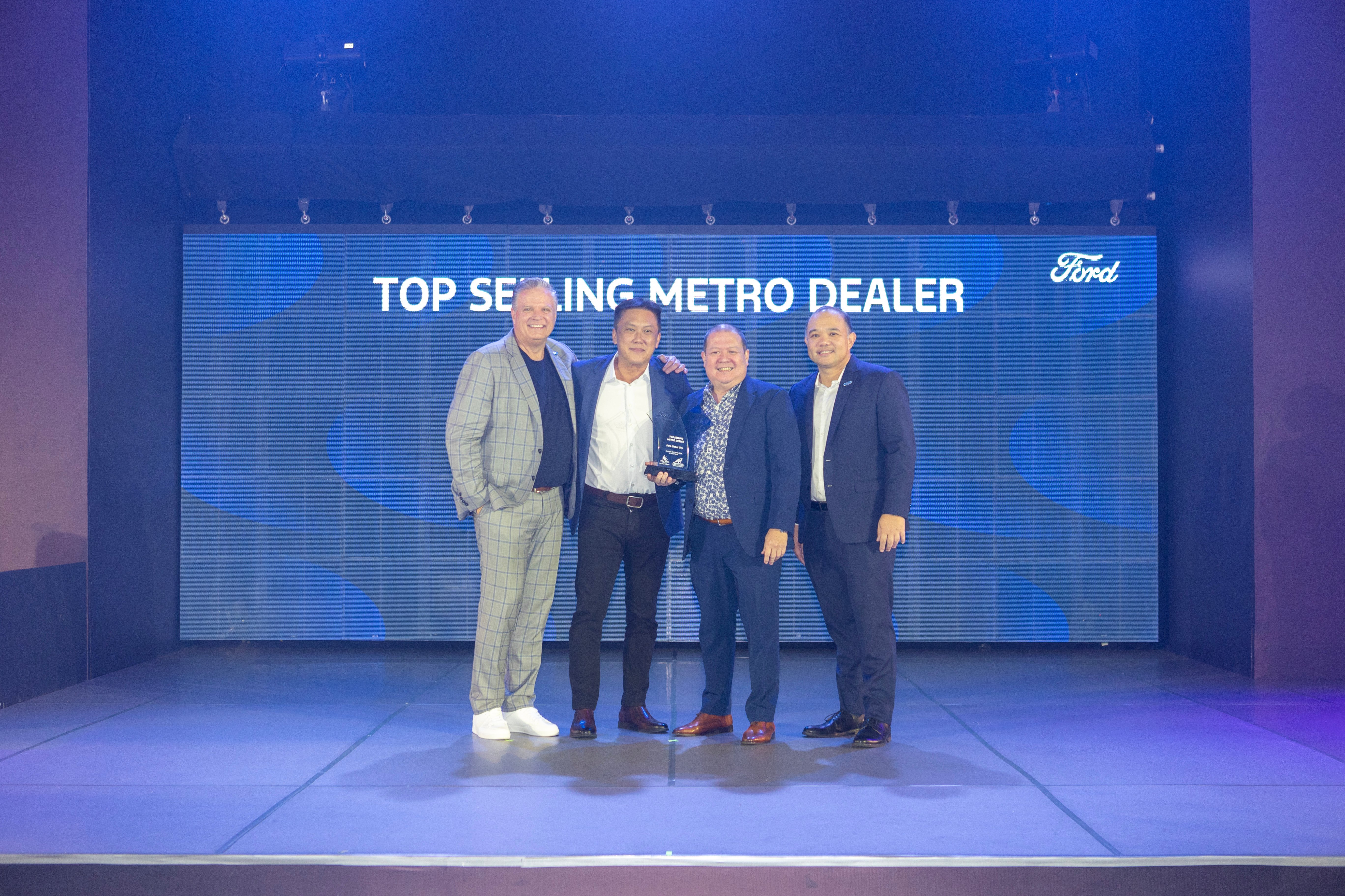 BESTSELLERS LIST: Ford Global City, Pampanga, among those feted as ‘outstanding dealers’